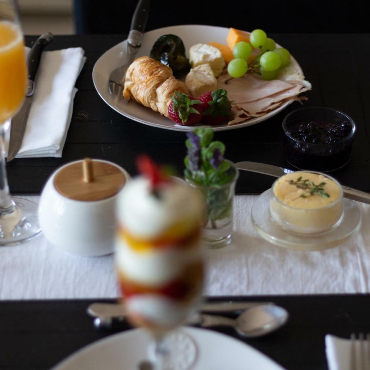 קניסנה Roseroc Boutique Guesthouse מראה חיצוני תמונה